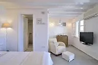 Allnatt Villa *